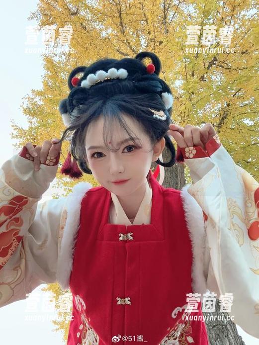 51酱的私房写真作品分享：用居家的温暖记录生活的点滴