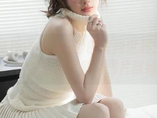 在线浏览Bomi(普美)的时尚世界：独家BLUECAKE迷你比基尼图片献给你！
