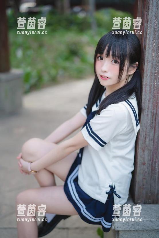 Feilin嗲囡囡-Emily尹菲 Feilin嗲囡囡 - 最新Emily尹菲女友写真套图,优雅与性感并存,每一张都诉说着她的故事与风格。