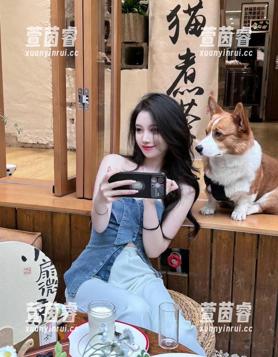 HuaYang花漾-赵惟依coco HuaYang花漾 - 赵惟依coco专属私房写真:死库水风情的精致图片探秘