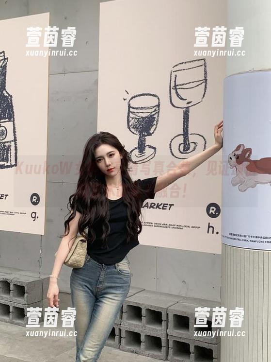 KuukoW女神的高清写真合集，见证颜值和艺术的完美融合！