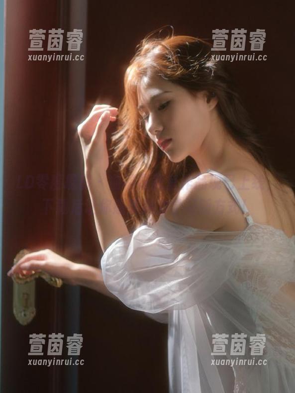 LD零度摄影 - 曲筱筱教室作品现已上线，下载后让你感受魅力学习新方式！