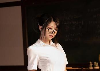 足下之美，Leah梓未的美足作品集分享让你惊叹不已！