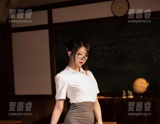 Leah梓未 足下之美,Leah梓未的美足作品集分享让你惊叹不已!