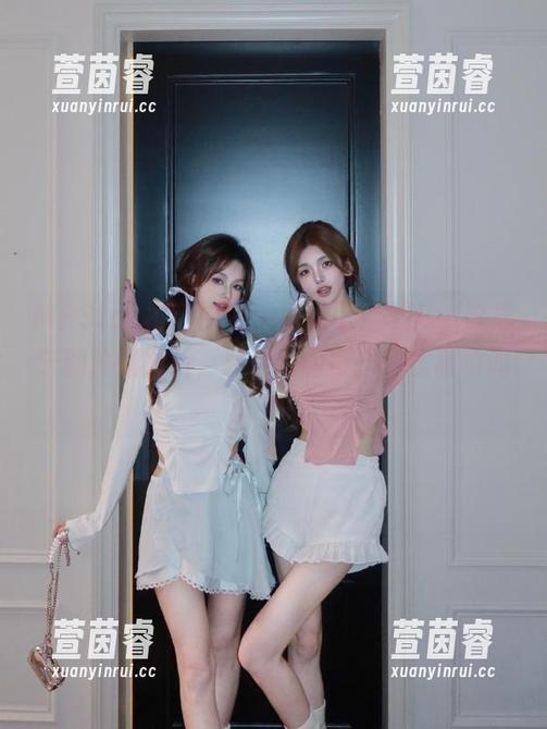 MFStar模范学院 - 更新了！SiByl李思宁的瑜伽图片，感受她的每一个优雅瞬间！
