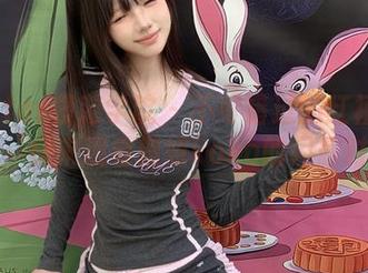 MFStar模范学院 – 不可错过的红裙写真合集，快来观看妞妞koko的闪耀时刻！