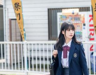 MFStar模范学院 – 糯美子Mini居家写真：定制私密时刻，展现无尽的温柔魅力