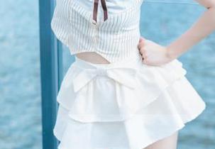 MiiTao蜜桃社 – 深度在线体验月音瞳的女孩图集，邂逅青春与优雅的交织！