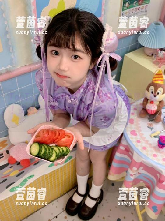 TouTiao头条女神 - 不容错过的免费资源！美纳子的棉袜写真将颠覆你对袜子的所有想象