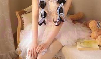 UGirls尤果网 – 周妍希的黑色写真合集：笑声与美丽同时在线的趣味套图！