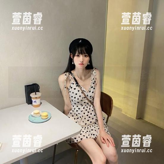 UGirls尤果网 - 毛COCO的瑜伽作品全景展示，每一张都是福利与美的完美诠释！