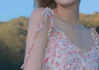 UGirls尤果网 – 跟随王瑞儿的旗袍之旅，高清图库带你体验每一件作品的美丽与故事