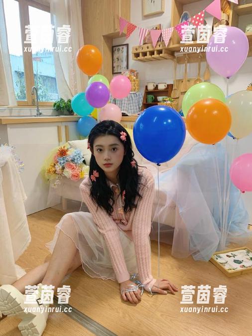 UGirls尤果网-蒋贝贝 UGirls尤果网 - 蒋贝贝教室写真集揭秘:资源齐全,让你感受青春的无限可能