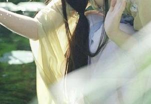 Xiuren秀人网 – 既然没有预算，就来看看Carol周妍希的免费写真照片剧情吧！