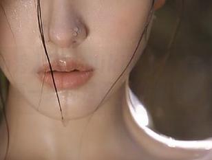 Xiuren秀人网 – Niki可雅白裙最新图集：每一张都是春天的浪漫诗篇