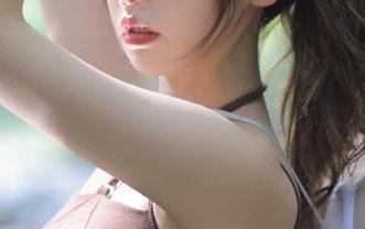 Xiuren秀人网 – 加朵babe校服写真合集更新：清新可爱的校园风格，让你怦然心动