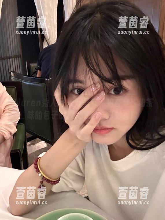 Xiuren秀人网-奶茶味的包子 Xiuren秀人网 - 万圣节私拍合集:奶茶味的包子的梦幻变身与奇妙冒险