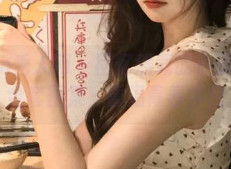 Xiuren秀人网 – 回忆满载的小嘉敏校服全套图集，重温青春岁月