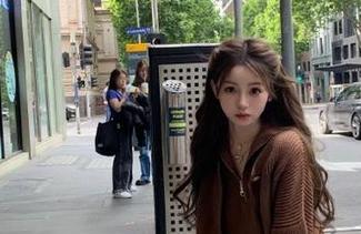 Xiuren秀人网 – 小橘子orange水手服写真集：精选每一帧，记录青春的美丽瞬间