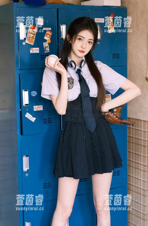 Xiuren秀人网-小逗逗 Xiuren秀人网 - 小逗逗职业装系列写真资源集合,提升你的职场风范
