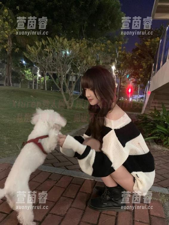 Xiuren秀人网 - 探访拍黄瓜girl女王的私房写真秘境，见证不一样的艺术之美