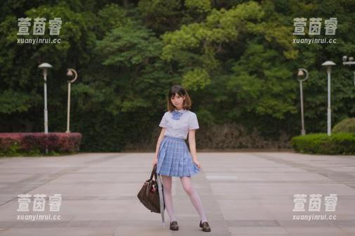Xiuren秀人网-方子萱 Xiuren秀人网 - 私房风格新玩法:方子萱把女友的作品展演成了一场时尚秀!