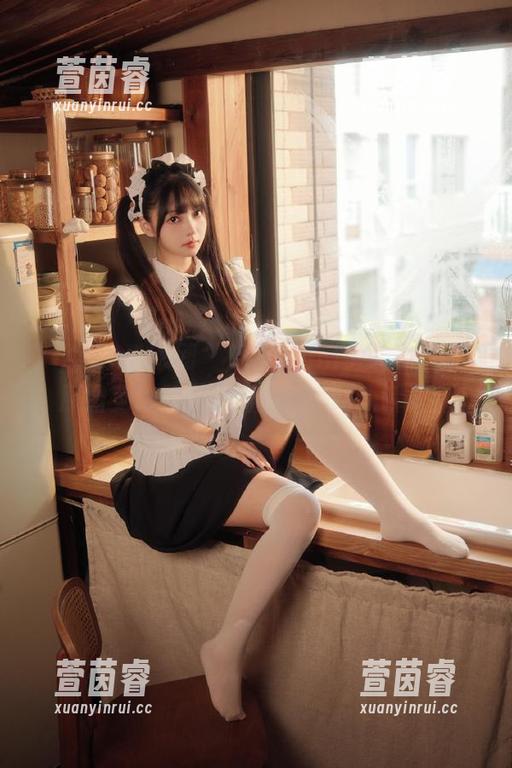 Xiuren秀人网 - 晓茜sunny少女系列：原图免费获取，捕捉每个动人瞬间！