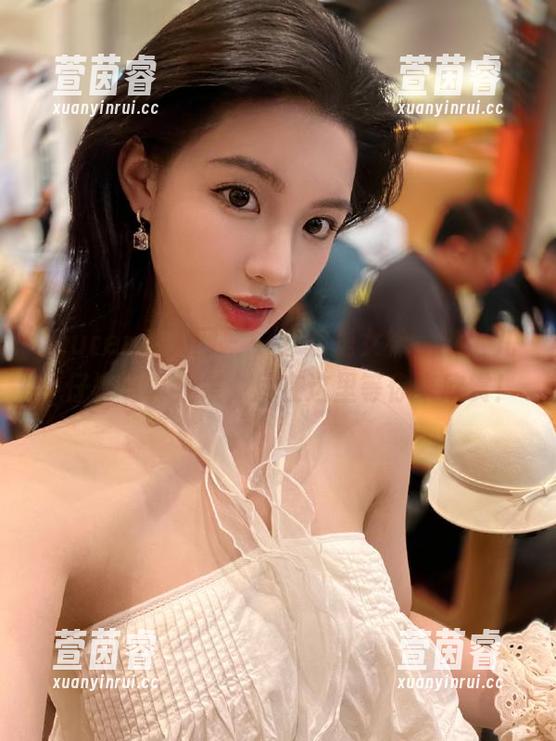 Xiuren秀人网-曦宝儿 Xiuren秀人网 - 一穿就是女神,曦宝儿牛仔裤写真全集,尽在这里等你来欣赏!