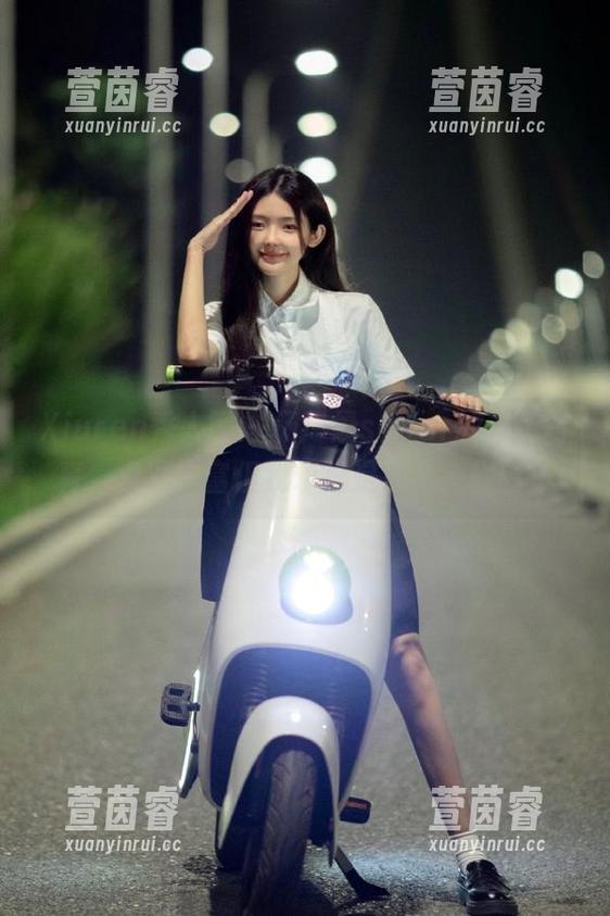 Xiuren秀人网-杨晨晨sugar Xiuren秀人网 - 杨晨晨sugar的白色写真,资源丰富但我永远是那个旁观者!