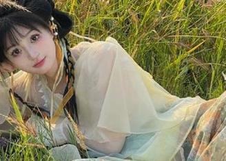 Xiuren秀人网 – 水水姐高清写真盛宴，职业装赋予职场女性的力量与自信