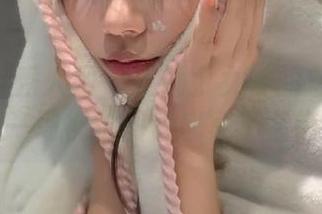 Xiuren秀人网 – 王俪丁女神的魅力合集：一场视觉图包盛宴不容错过