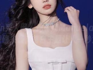 Xiuren秀人网 – 玛鲁娜Manuela的私拍原图重磅来袭，纯白主题让人一秒沉醉！