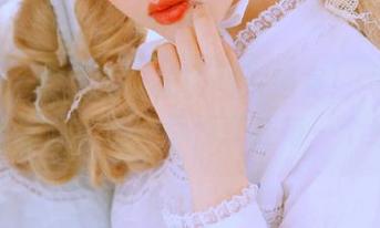 Xiuren秀人网 – 福利图片盛宴！“玥儿玥”姐姐写真原图，尽情享受每一个细节！