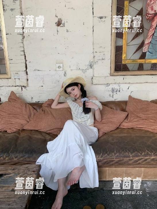 Xiuren秀人网 - 梦幻般的瑞瑞ruirui学妹写真：每一张照片都让人心醉