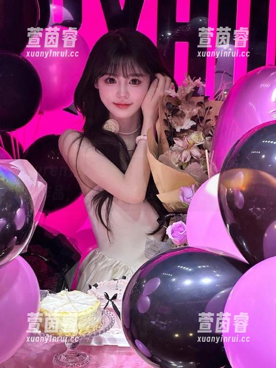 Xiuren秀人网-田小燕Vicky Xiuren秀人网 - 田小燕Vicky修女美图作品,打造宁静与灵魂共鸣的画面