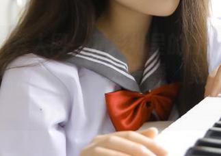 Xiuren秀人网 – 精彩纷呈的白浅浅和服写真网盘，不仅是视觉享受，更是文化的传承