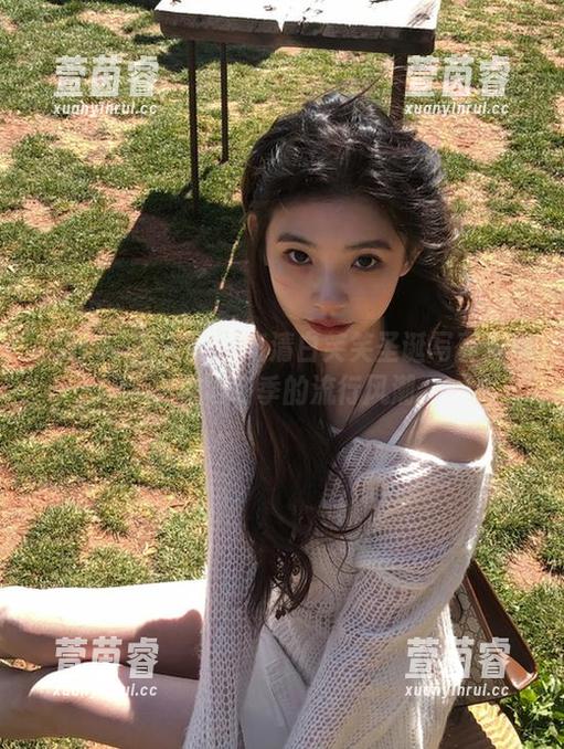 Xiuren秀人网-白笑笑 Xiuren秀人网 - 高清白笑笑圣诞写真合集,掀起冬季的流行风潮