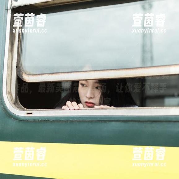 Xiuren秀人网-趁热拿铁latte Xiuren秀人网 - 趁热拿铁latte美脚写真作品,最新美图震撼登场,让你爱不释手的视觉盛宴