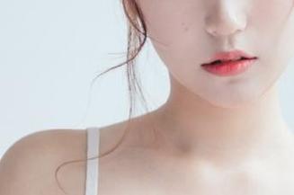 Xiuren秀人网 – 给你一个最新闵妮纯白写真合集，纯白到让人怀疑人生！