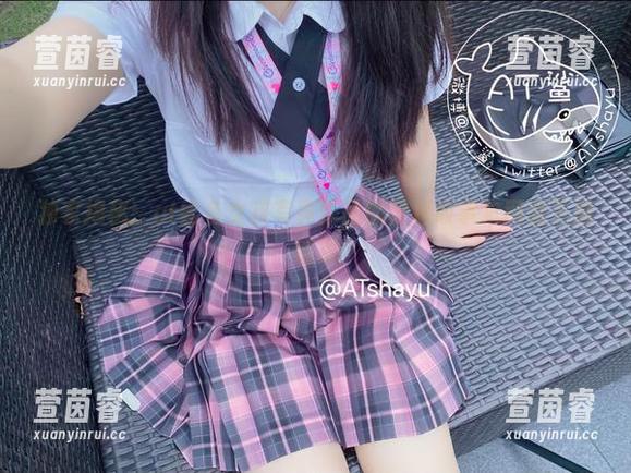 独家揭秘：at鲨鱼女孩写真作品的背后故事与网盘下载链接