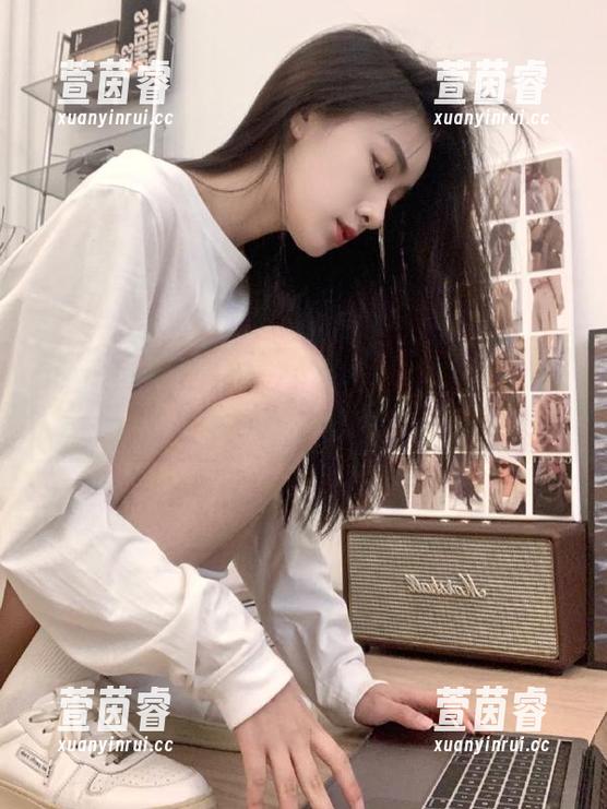 beautyleg - Dora比基尼图集：定制设计展现独特时尚风格