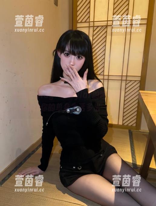 beautyleg-Kaylar beautyleg - Kaylar的睡衣福利图集,保证让你的单身生活多出一点‘暖’!