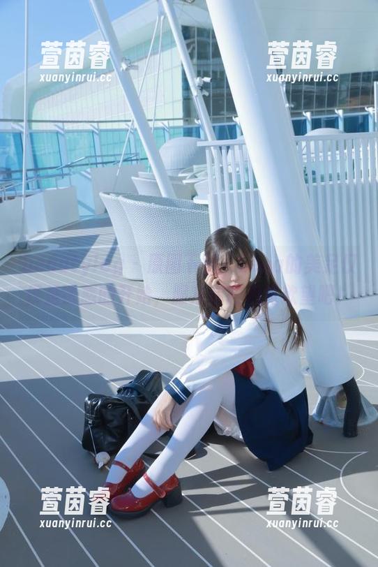 beautyleg-Lena beautyleg - 原图下载:Lena的美足仅仅是诱惑的开始,服从你的视觉欲望吧!