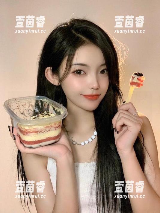pans-妮妮 pans - 免费欣赏妮妮居家的精美照片,领悟她独特的日常美学