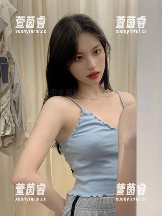 pans - 小彤全新短裙作品一出，网友们简直要“疯狂”了，今天的流行由她定义！