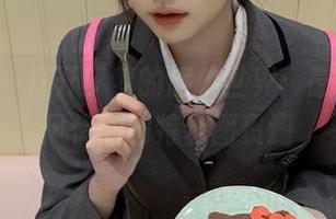 pans – 打开梦梦的旅拍世界：感受各地风情的独特套图资源