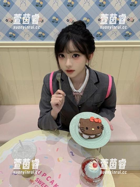 pans-梦梦 pans - 打开梦梦的旅拍世界:感受各地风情的独特套图资源