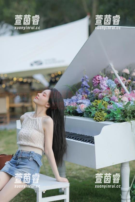 pans-诗诗 pans - 诗诗清纯写真合集,宛如春日里的阳光温暖
