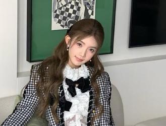 别样的感受——轰趴猫的图包作品，冷眼看花尽是悲的主题解读