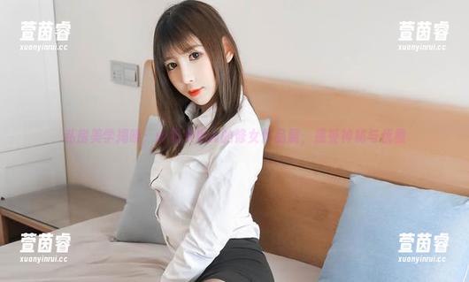 私房美学揭晓：w黑米粥w的修女作品展，感受神秘与优雅